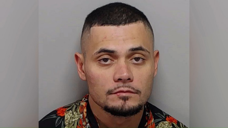 San Antonio man accused of beating partner inside moving car, preventing her from calling 911 — KENS 5 (San Antonio), Danville Community news